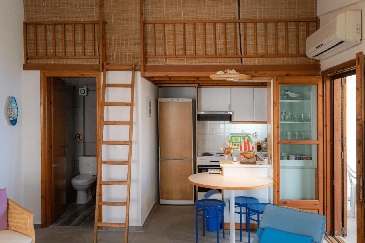 דירות פסאקודיה Seahouse With View מראה חיצוני תמונה